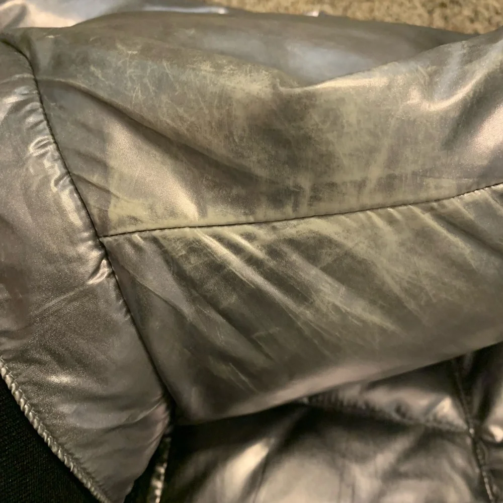 Silver UGG Izzie Puffer Jacket - Picture 11 of 15